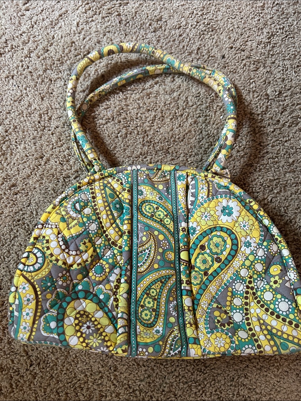 Vera Bradley Eloise purse with kiss lock closure